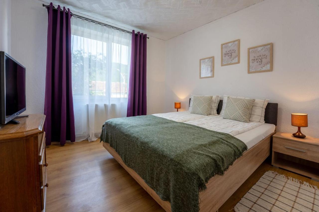 Nya Apartment Сигишоара Экстерьер фото